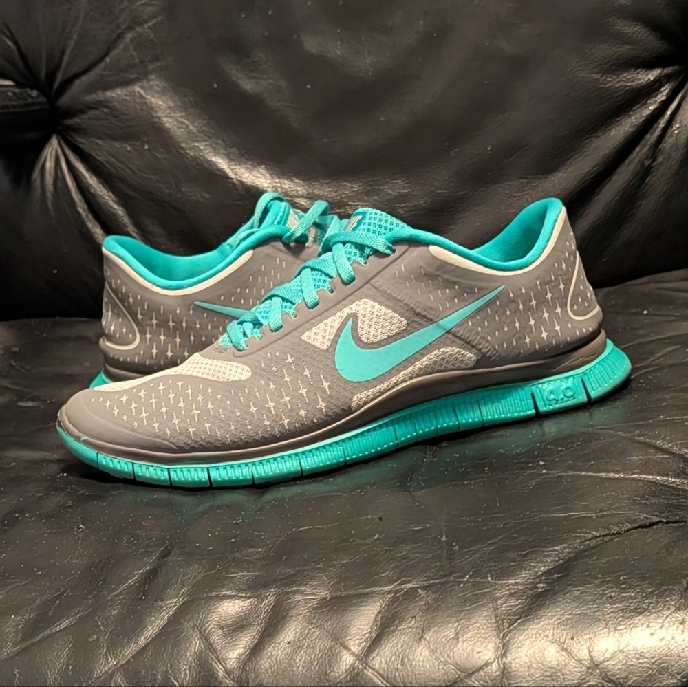 Nike Free 4.0 V2 - "Reflective Silver/Neo Turquoise/Strata Grey"